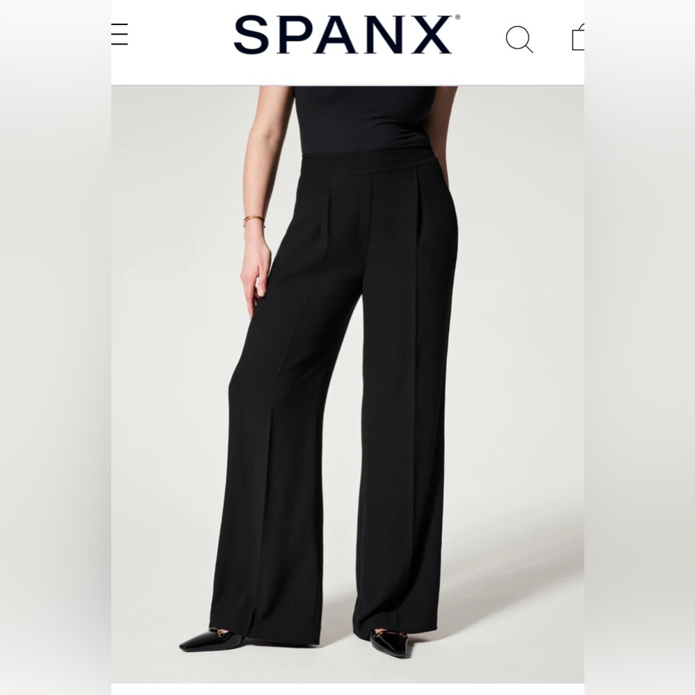 Spanx Tall M

Carefree Crepe
Pleated Trouser
Classic Black